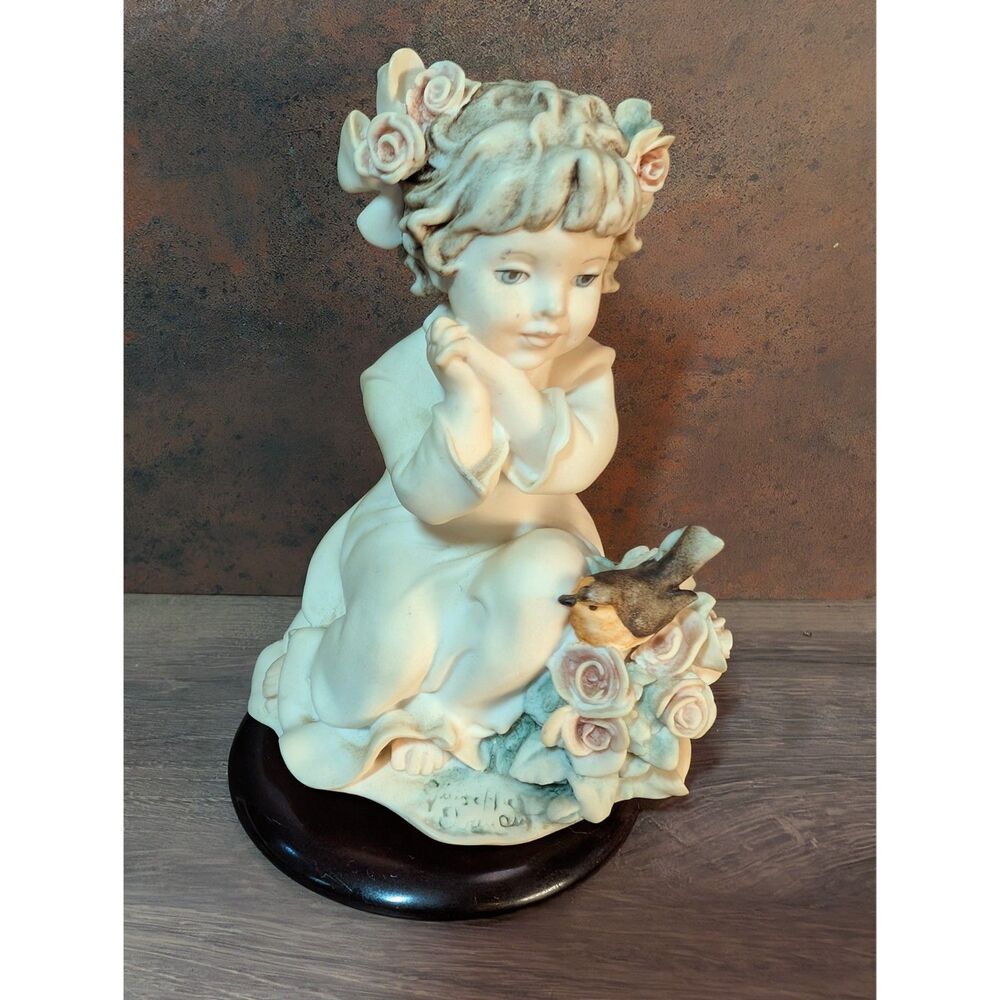 Giuseppe Armani Sweet Song 1790F Figurine Society 2004 Florence Italy Girl Bird